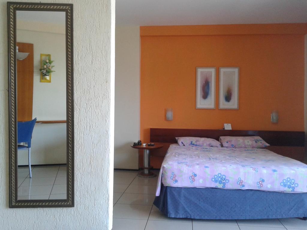 - Mansa 1 E 2 Qtos Apartamento 3*